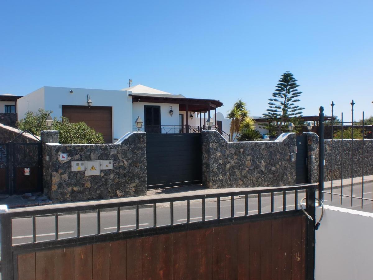 Casa Dante Villa Tías Екстериор снимка