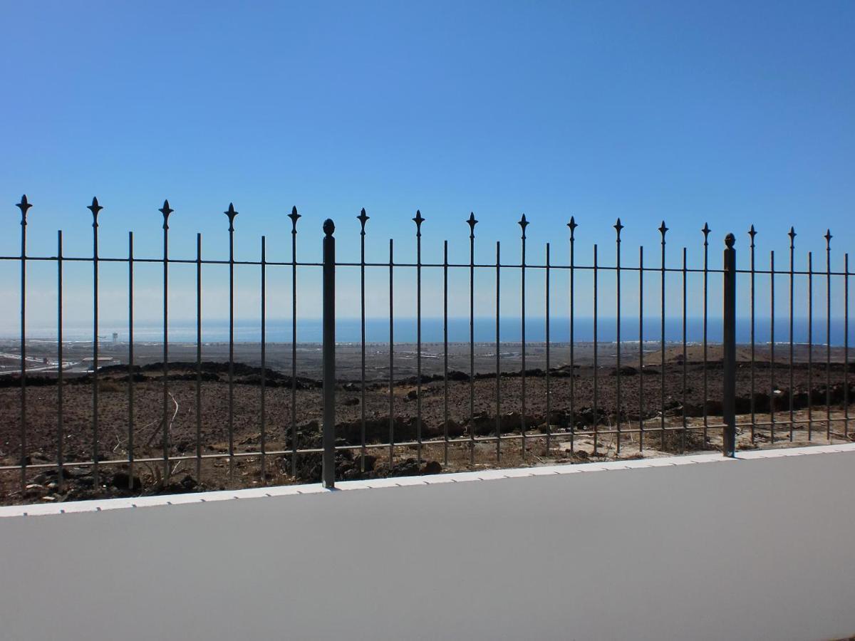Casa Dante Villa Tías Екстериор снимка